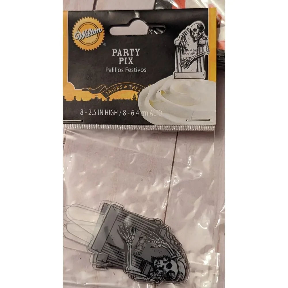 New Halloween Party Items Plates, Napkins and More